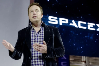 Elon Musk, robotları Mars'a gönderiyor!